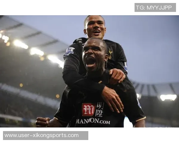 达伦本特盛赞迪福巅峰表现超越曼联所有前锋能力出众