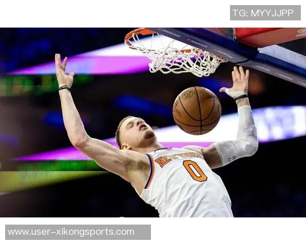 埃奇库姆与马克西争吵升级洛瑞出面调解纳斯暗示其他人保持沉默